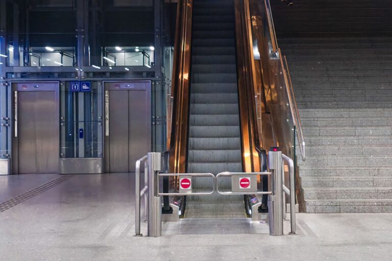 KONE GmbH Erfurt - Aufzüge • Rolltreppen • Automatiktüren – Treppenlift in Treppenlift in Erfurt: Anbieter, Kosten & Beratung