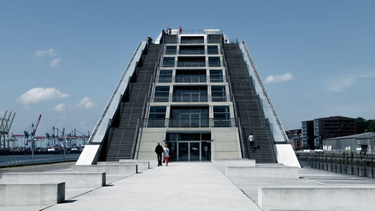 Harzlift - Ihr Anbieter für Treppenlifte in Wolfsburg – Treppenlift in Treppenlift in Wolfsburg: Anbieter, Kosten & Beratung