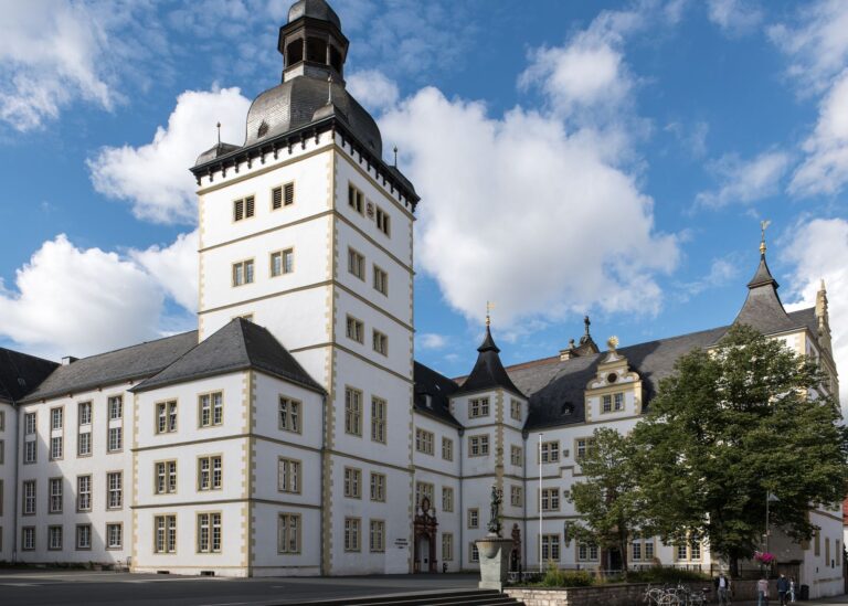 Treppenlift Paderborn – Treppenlift in Treppenlift in Paderborn: Anbieter, Kosten & Beratung